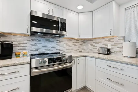 1250 N Portofino Drive Sarasota FL 34242