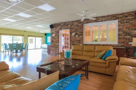 1250 N Portofino Drive Sarasota FL 34242