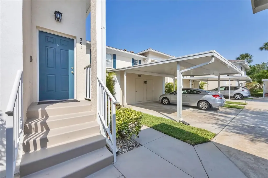 821 Montrose Drive Venice FL 34293