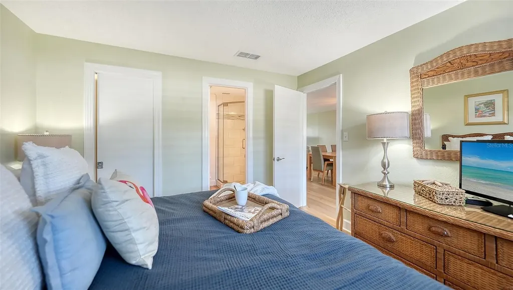 777 Beach Road Sarasota FL 34242