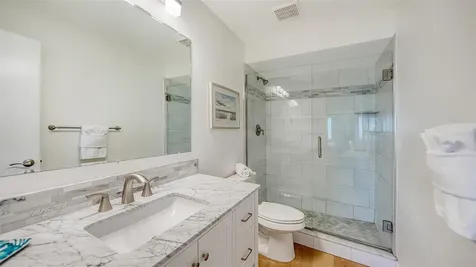 777 Beach Road Sarasota FL 34242