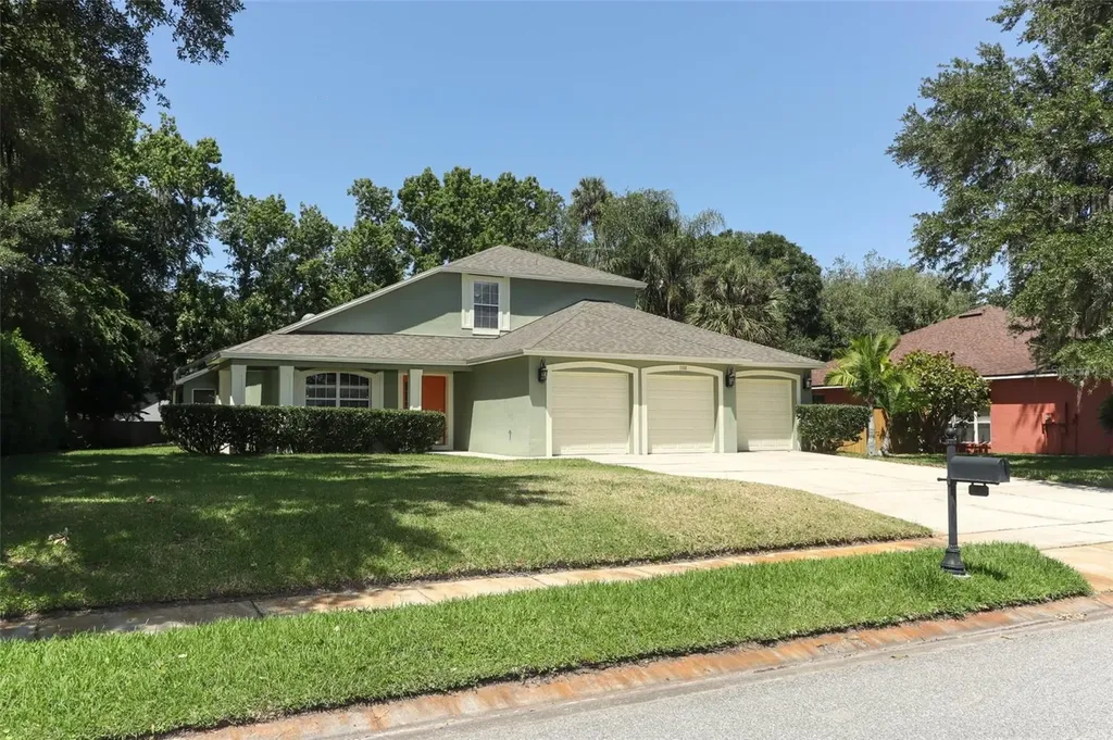 1101 N Division Street Oviedo FL 32765