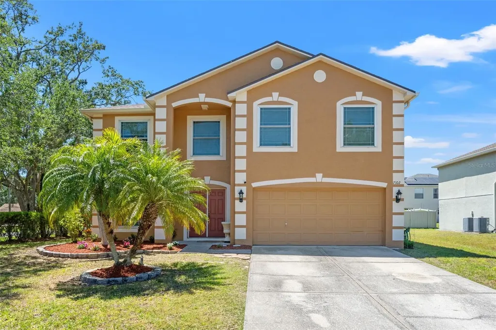 7102 W Creek Drive Tampa FL 33615