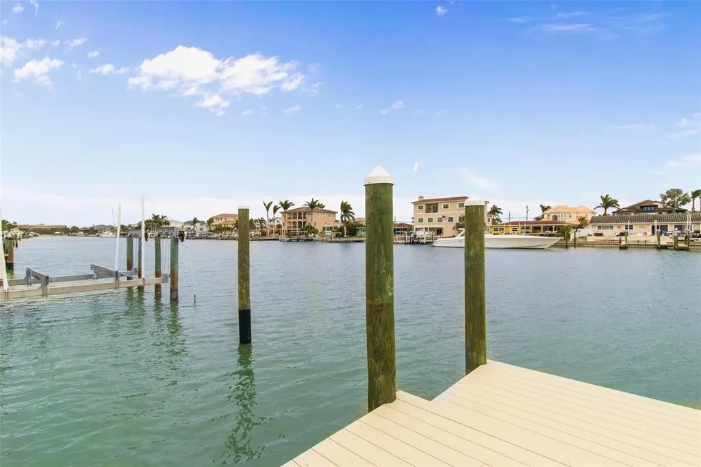 525 Lillian Drive Madeira Beach FL 33708