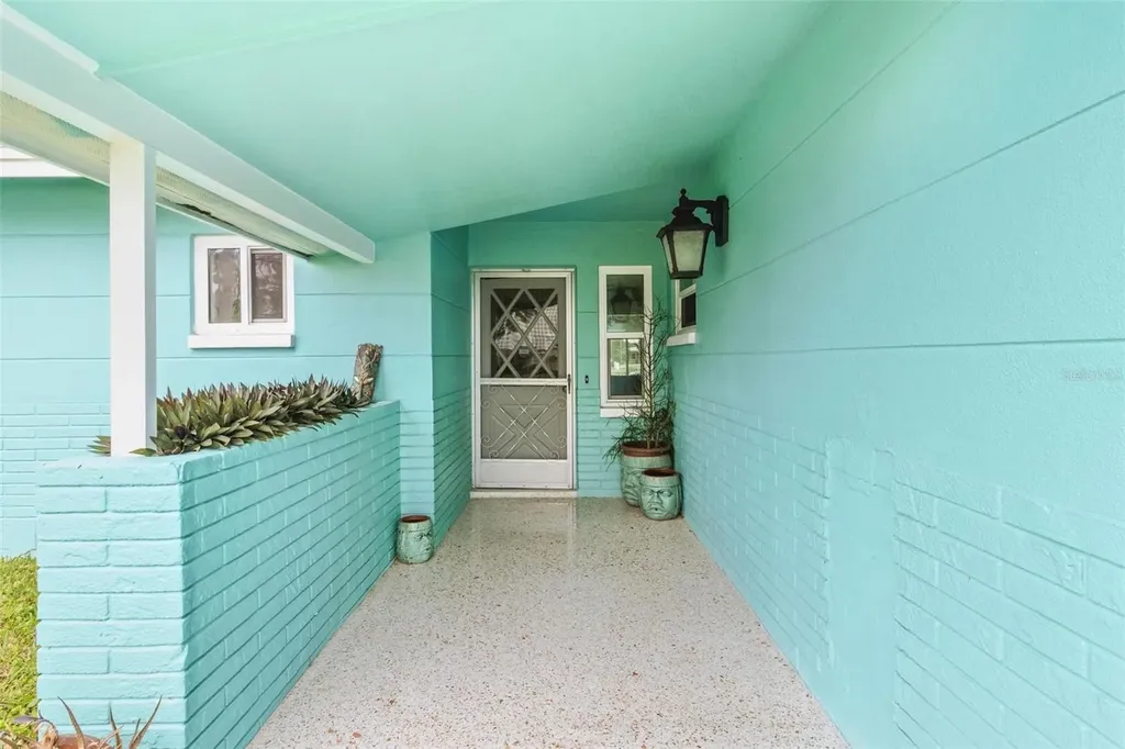 525 Lillian Drive Madeira Beach FL 33708
