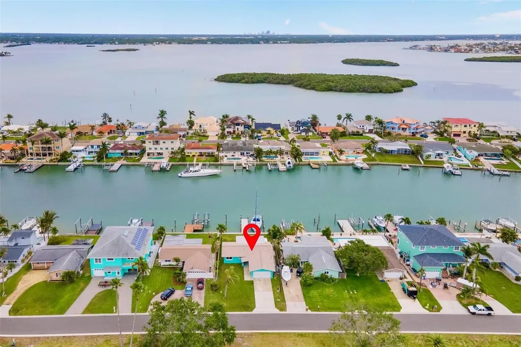 525 Lillian Drive Madeira Beach FL 33708