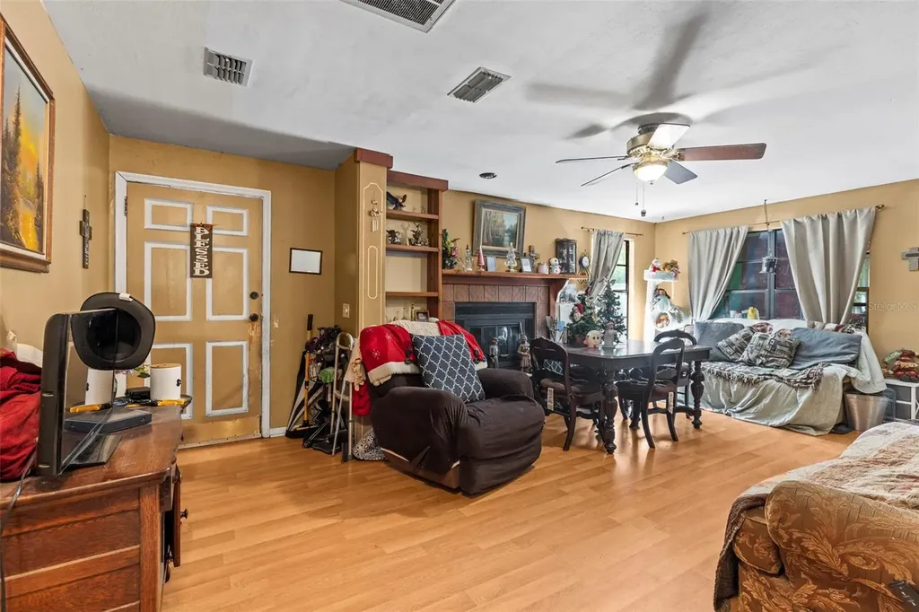 29133 Lawton Drive Nobleton FL 34661