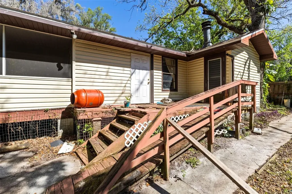 29133 Lawton Drive Nobleton FL 34661