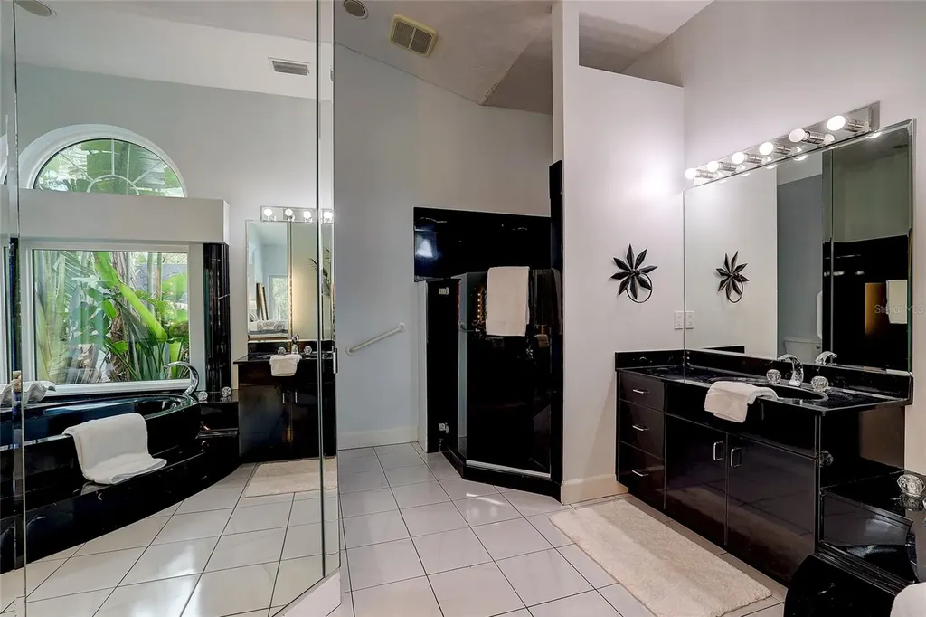 181 S Auburn Road Venice FL 34292