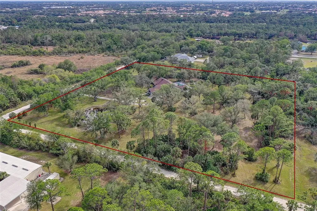 181 S Auburn Road Venice FL 34292