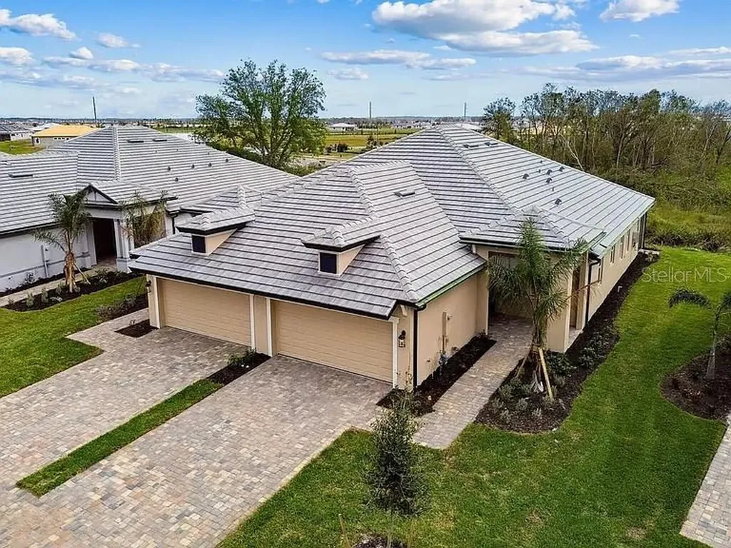 18016 Cherished Loop Bradenton FL 34211