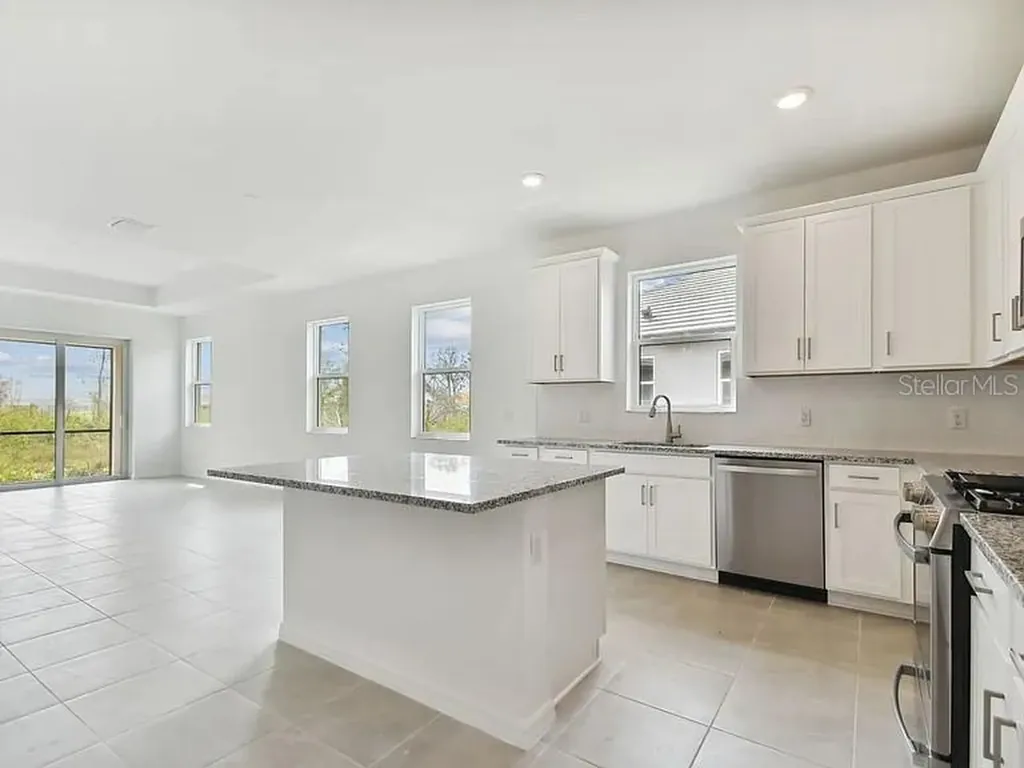 18016 Cherished Loop Bradenton FL 34211