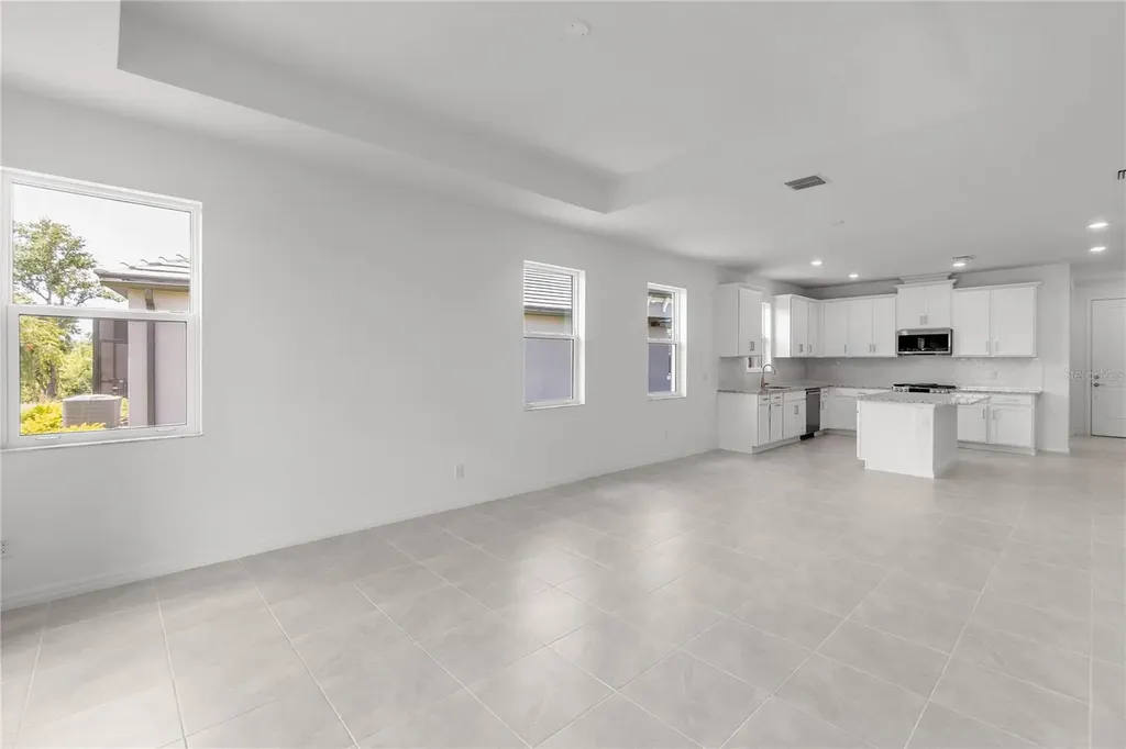 18016 Cherished Loop Bradenton FL 34211