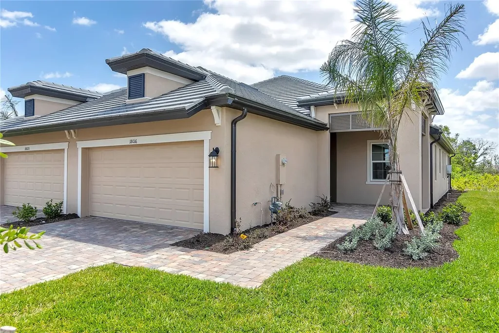 18016 Cherished Loop Bradenton FL 34211