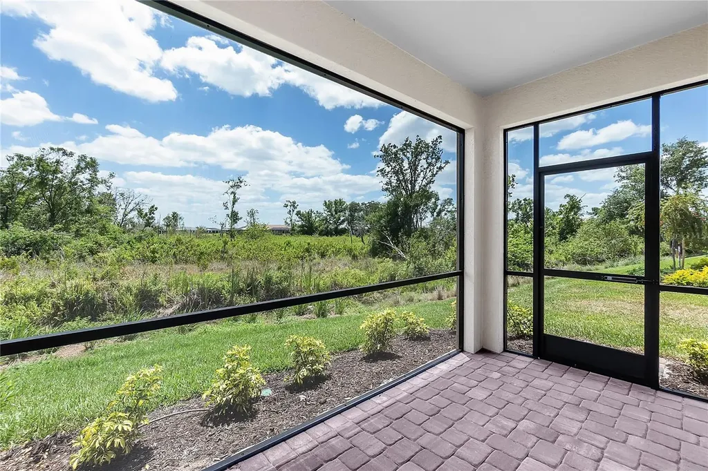 18016 Cherished Loop Bradenton FL 34211