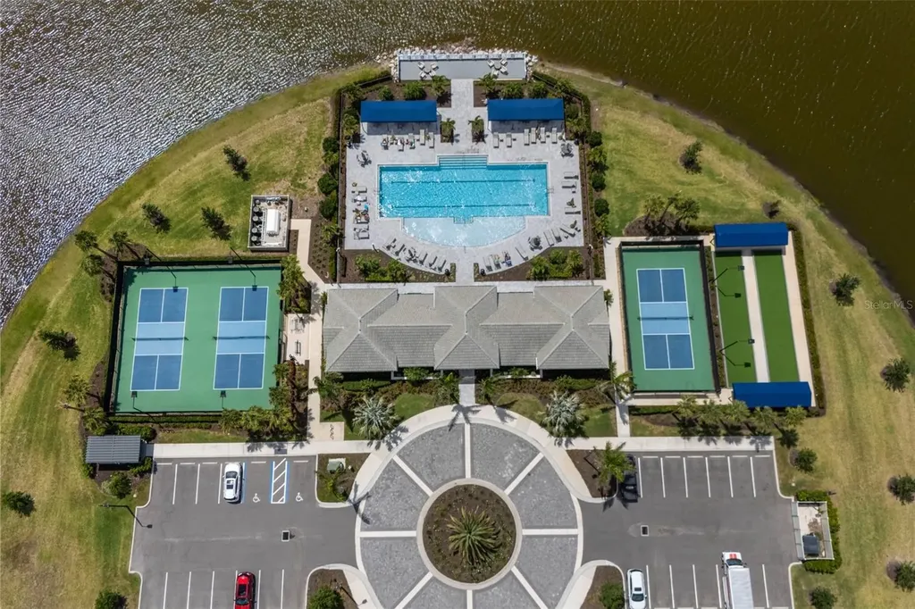 18016 Cherished Loop Bradenton FL 34211