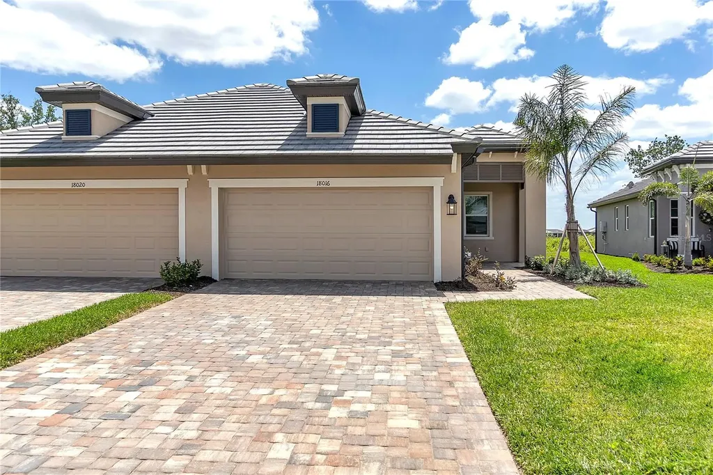 18016 Cherished Loop Bradenton FL 34211