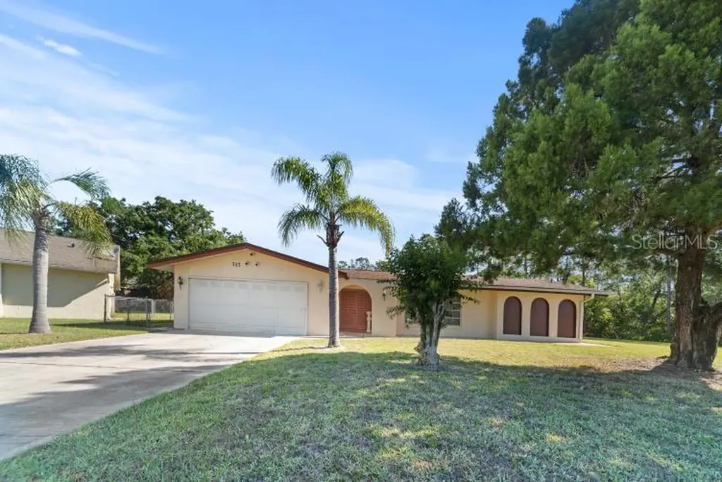 717 Wedge Lane Kissimmee FL 34759
