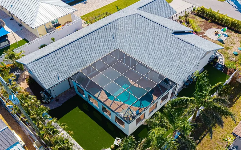 1724 Cheyenne Street Sarasota FL 34231
