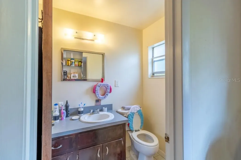 126 SW 40 Terrace Gainesville FL 32607