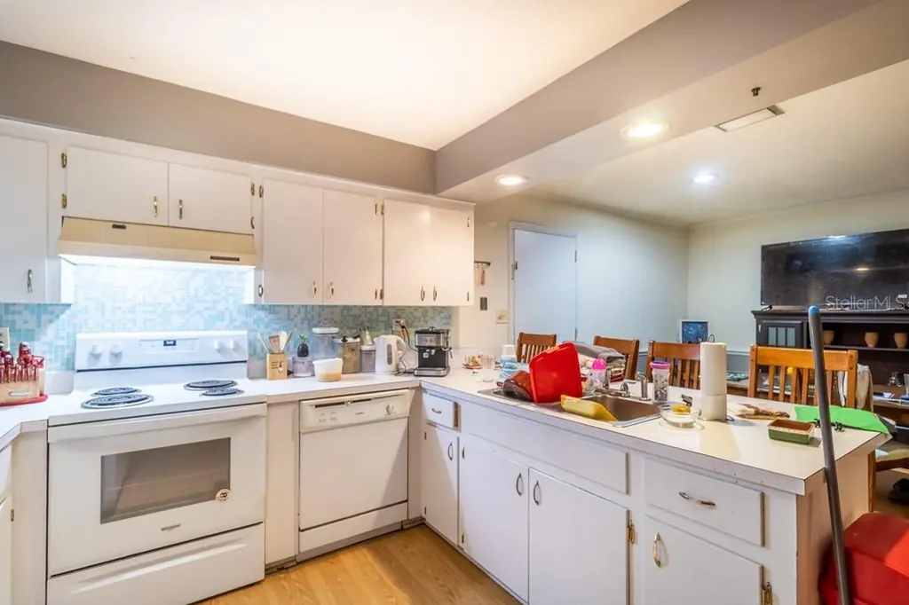 126 SW 40 Terrace Gainesville FL 32607