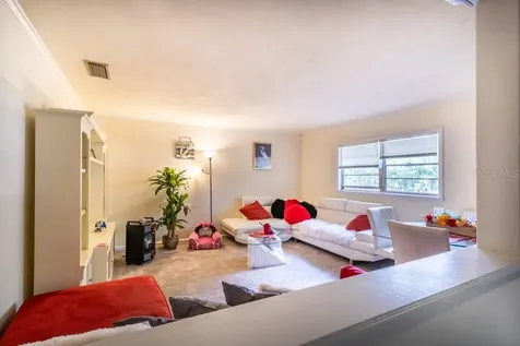 126 SW 40 Terrace Gainesville FL 32607