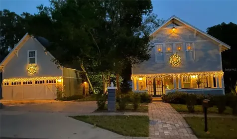 908 N Tremain Street Mount Dora FL 32757