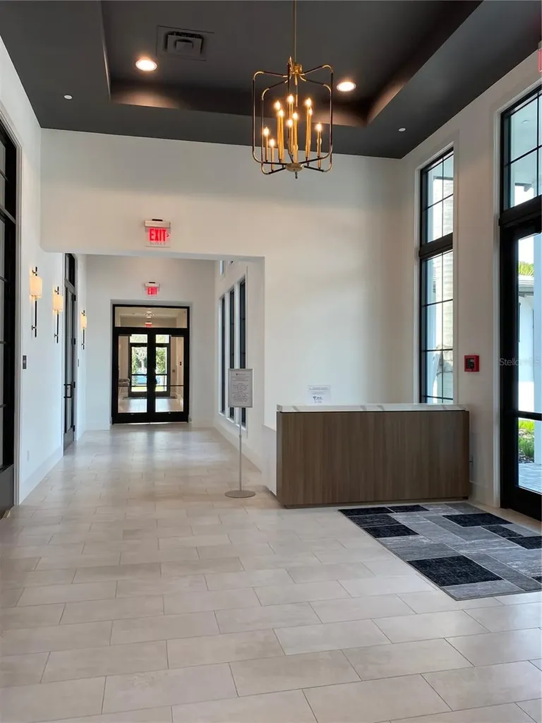 3121 Longmeadow Sarasota FL 34235