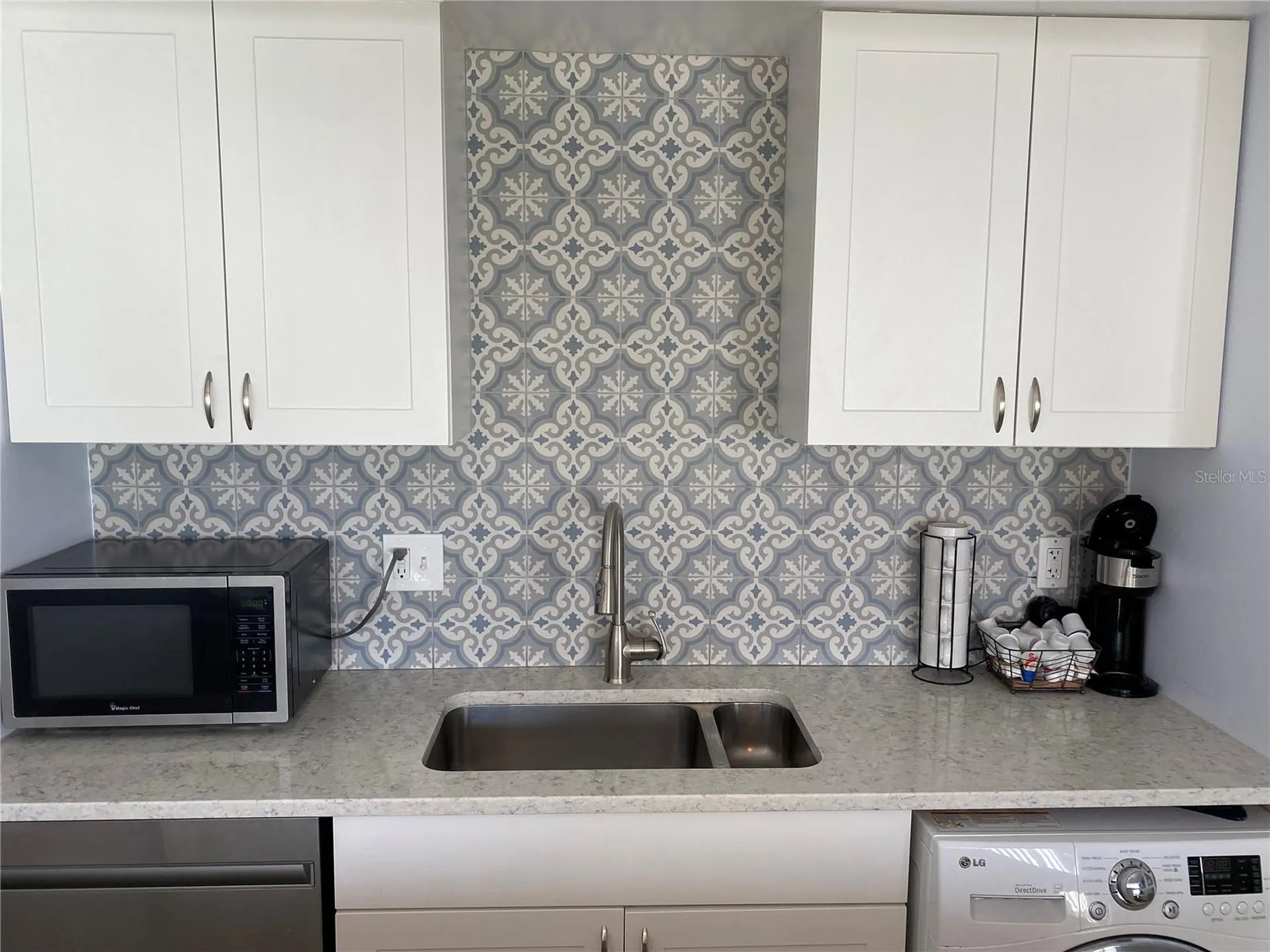 3121 Longmeadow Sarasota FL 34235