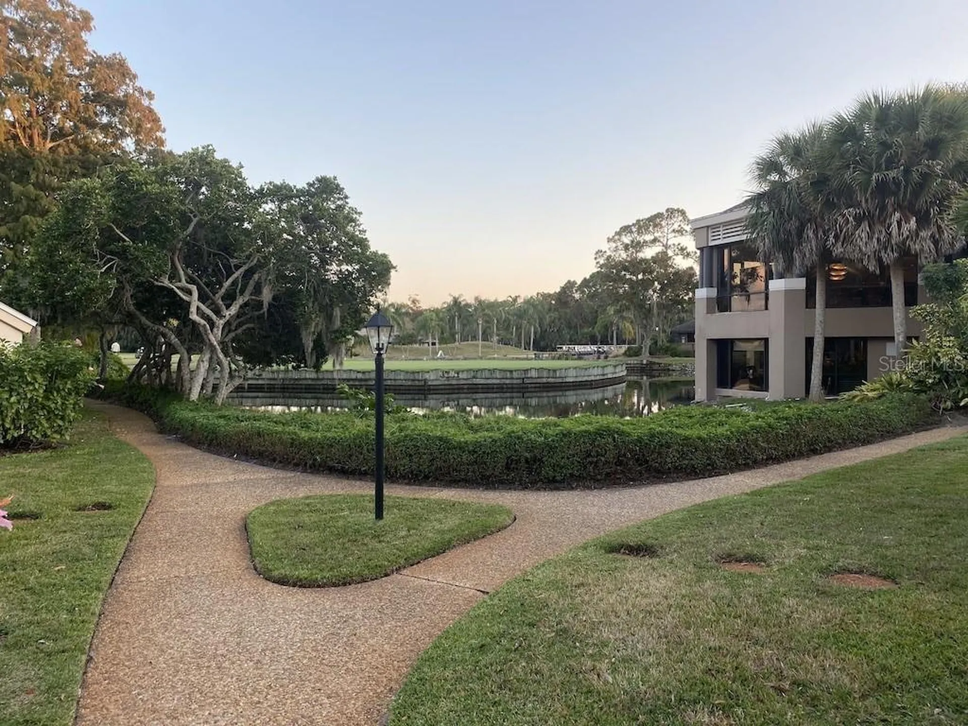 3121 Longmeadow Sarasota FL 34235