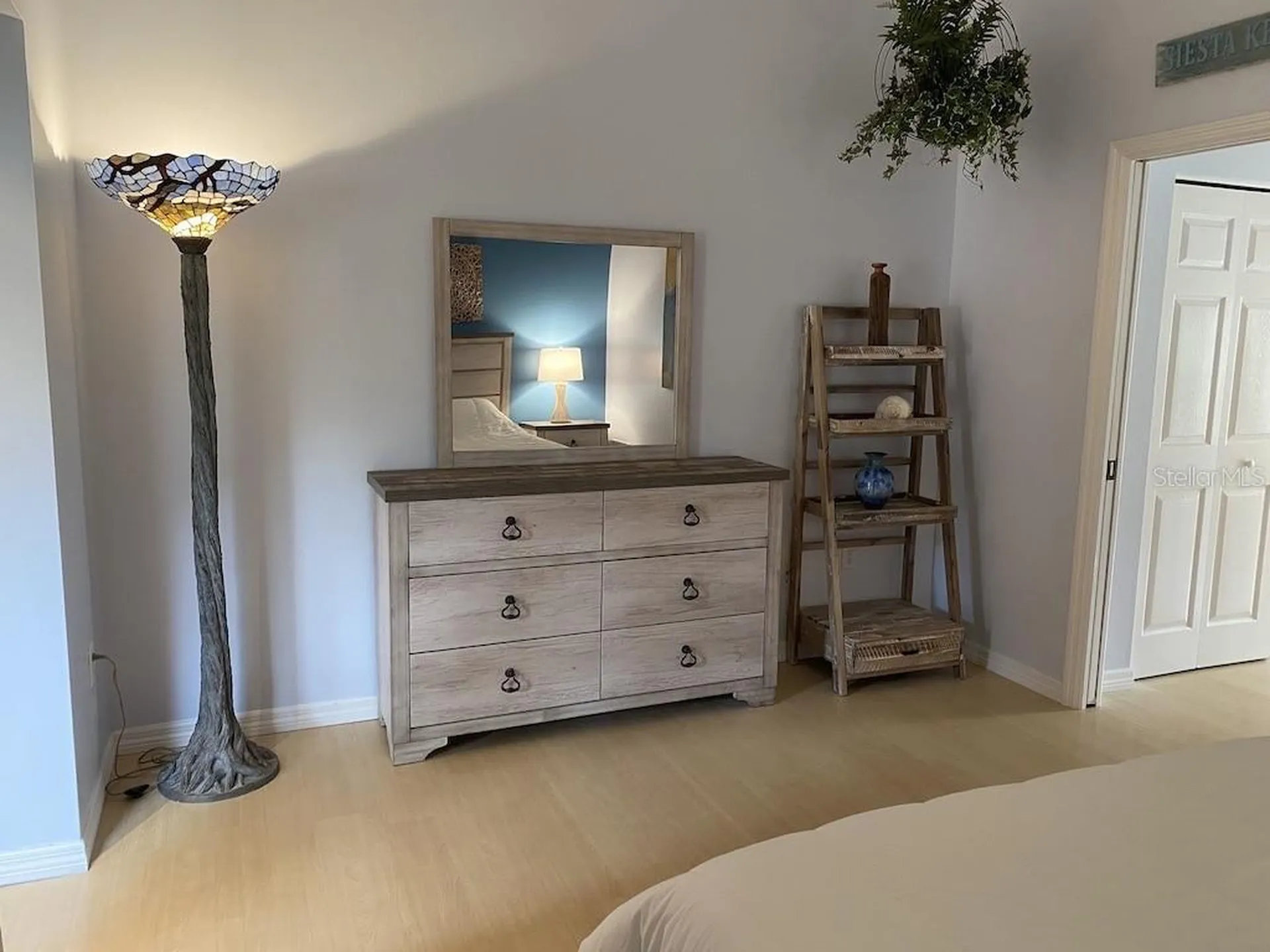 3121 Longmeadow Sarasota FL 34235