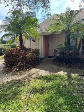 3121 Longmeadow Sarasota FL 34235