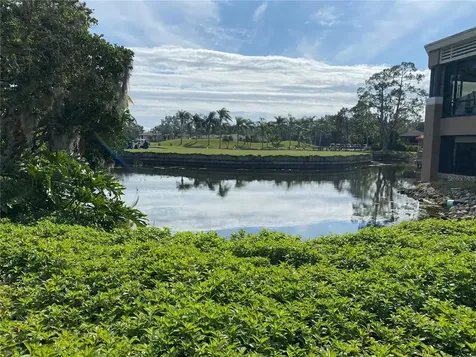 3121 Longmeadow Sarasota FL 34235