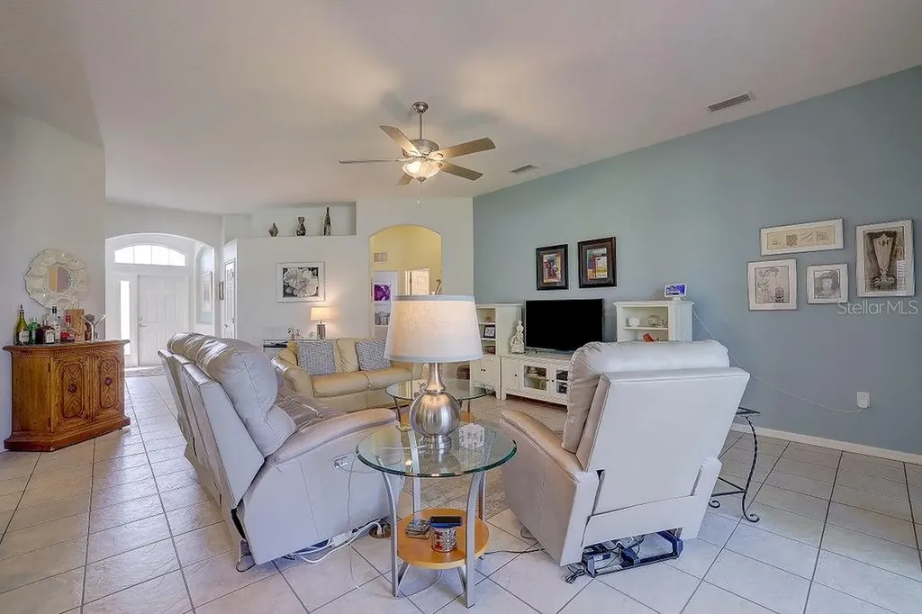 6412 Golden Eye Glen Lakewood Ranch FL 34202