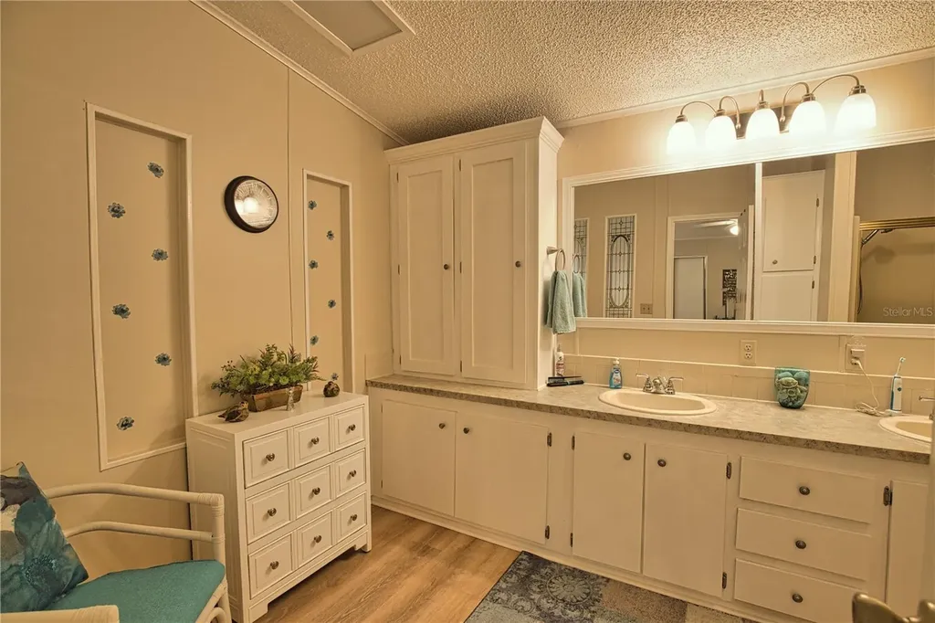 565 Madero North Port FL 34287