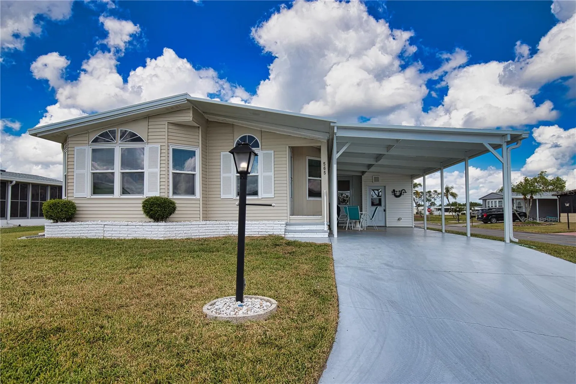 565 Madero North Port FL 34287