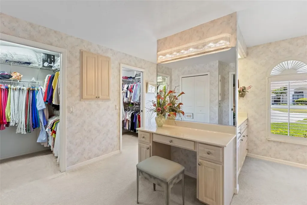 511 Governors Green Drive Venice FL 34293