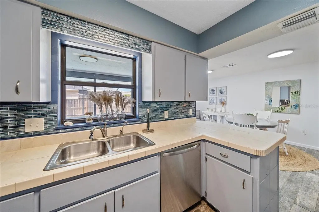 108 Stanford Road Venice FL 34293