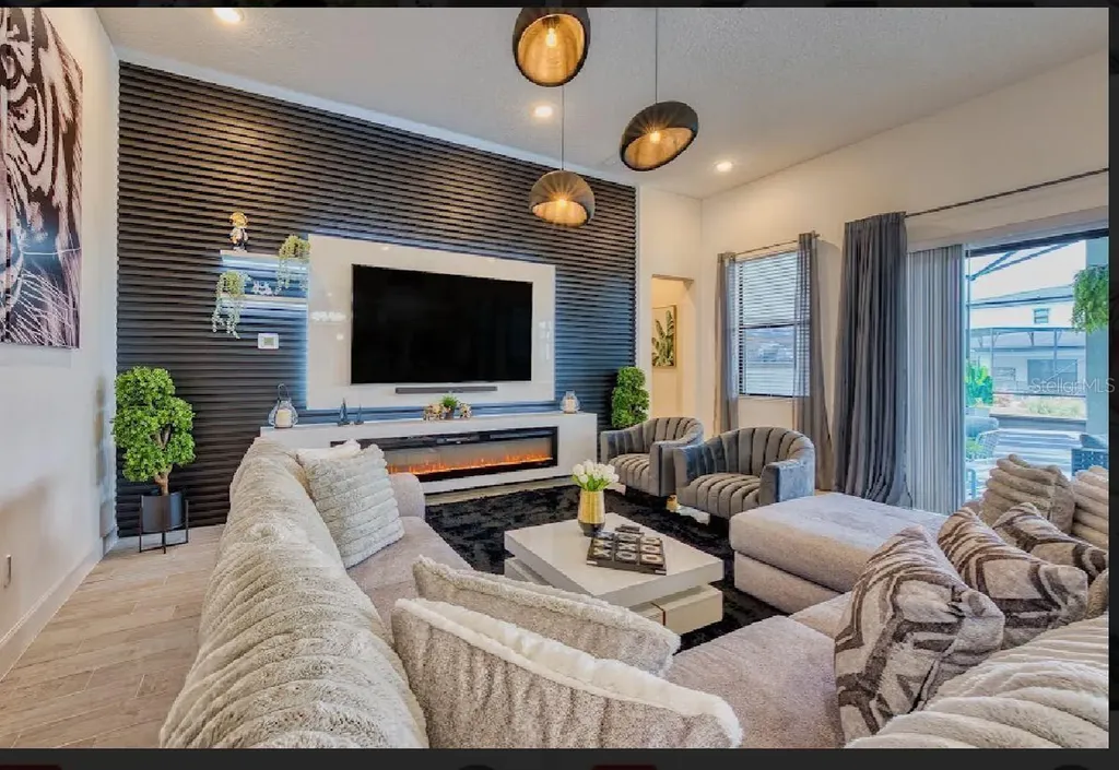 6301 Sand Skipper Road Orlando FL 32821