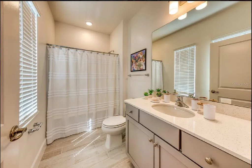 6301 Sand Skipper Road Orlando FL 32821