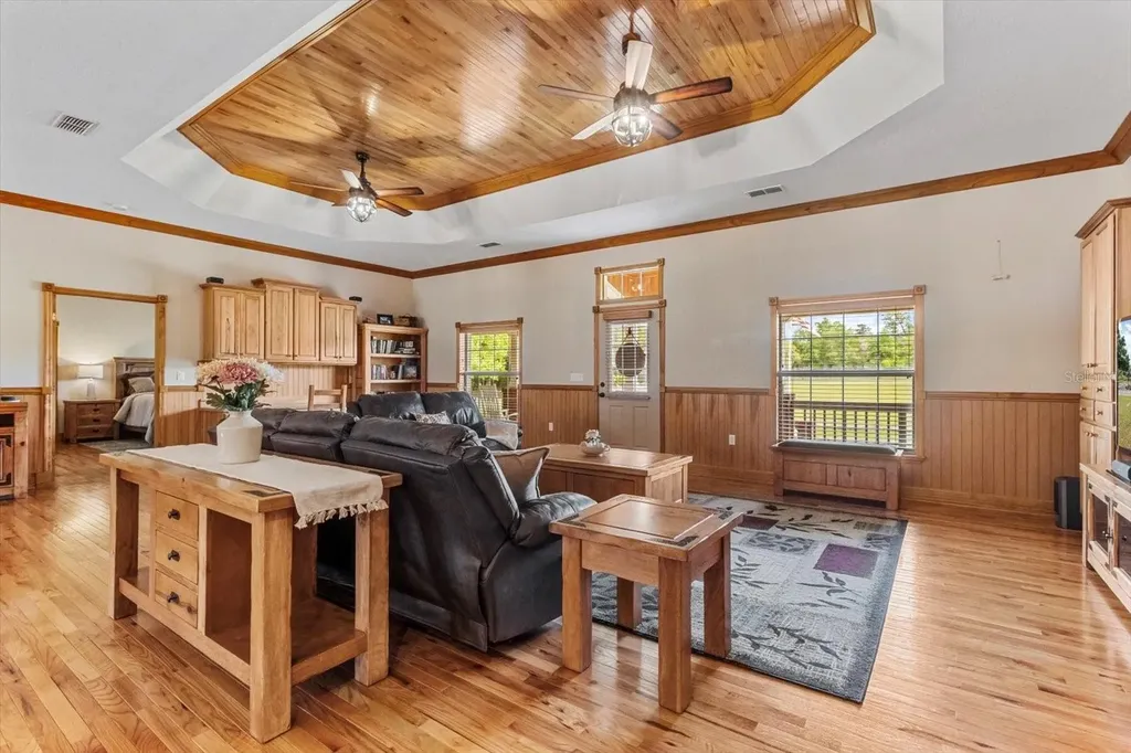 6854 W Sentinel Post Path Beverly Hills FL 34465