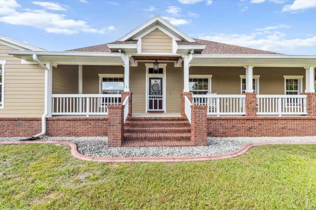 6854 W Sentinel Post Path Beverly Hills FL 34465