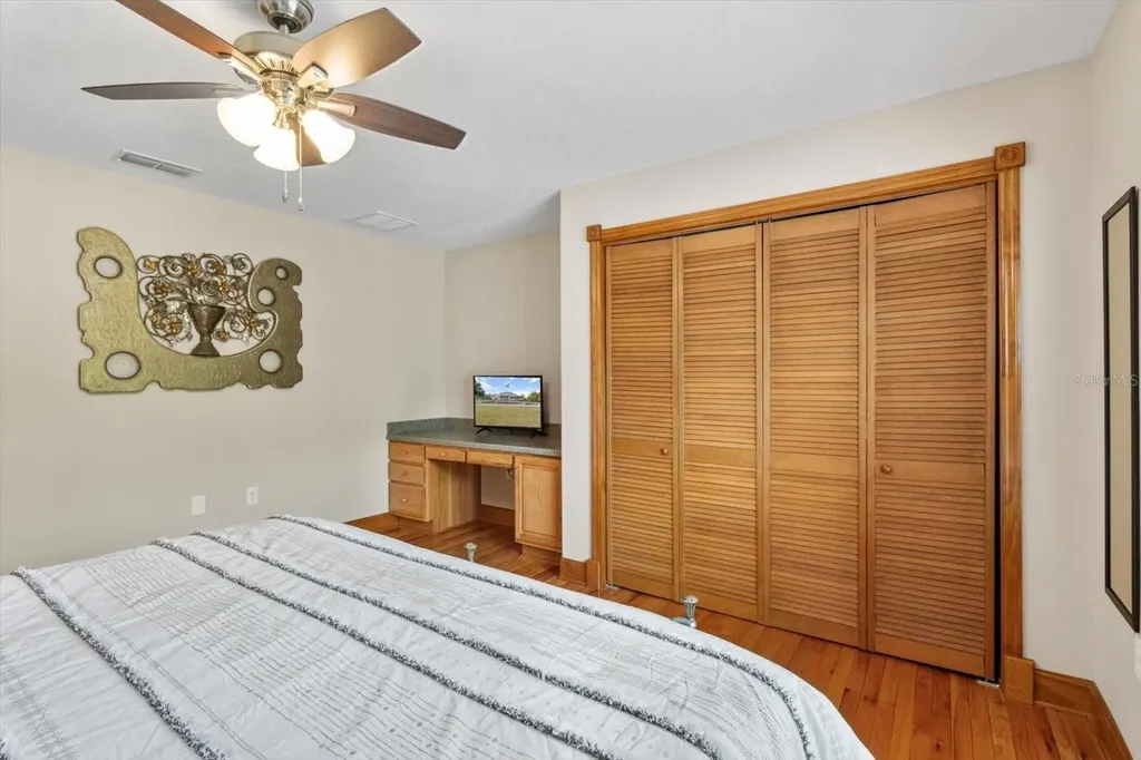 6854 W Sentinel Post Path Beverly Hills FL 34465