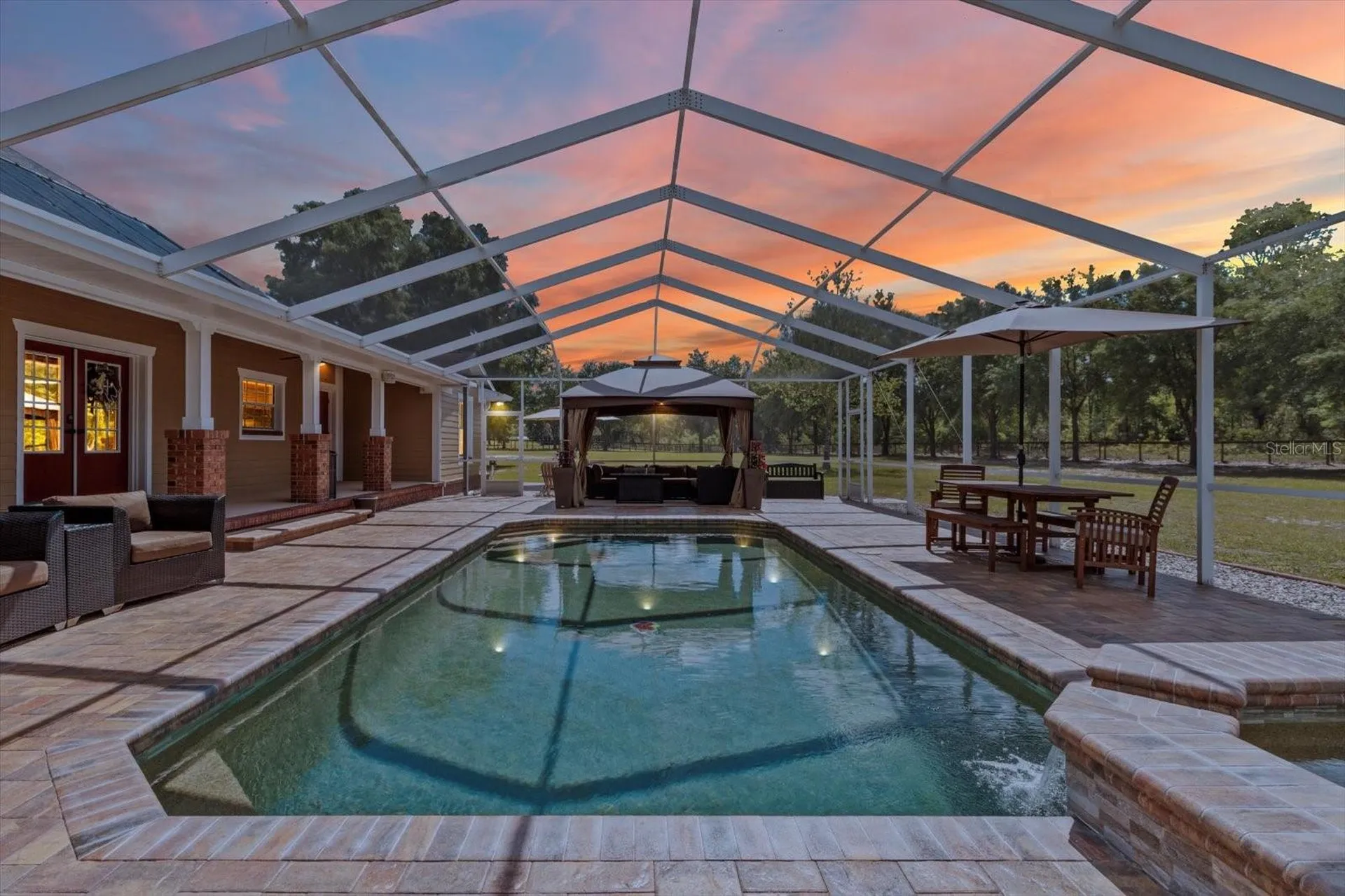 6854 W Sentinel Post Path Beverly Hills FL 34465