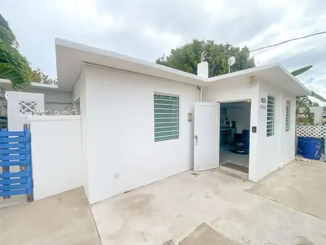 376 Calle Girasol Vieques PR 00765