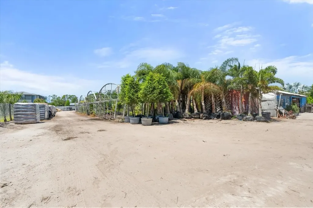 5024 37th Street E Bradenton FL 34203