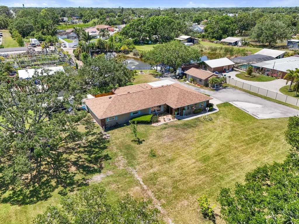 5024 37th Street E Bradenton FL 34203