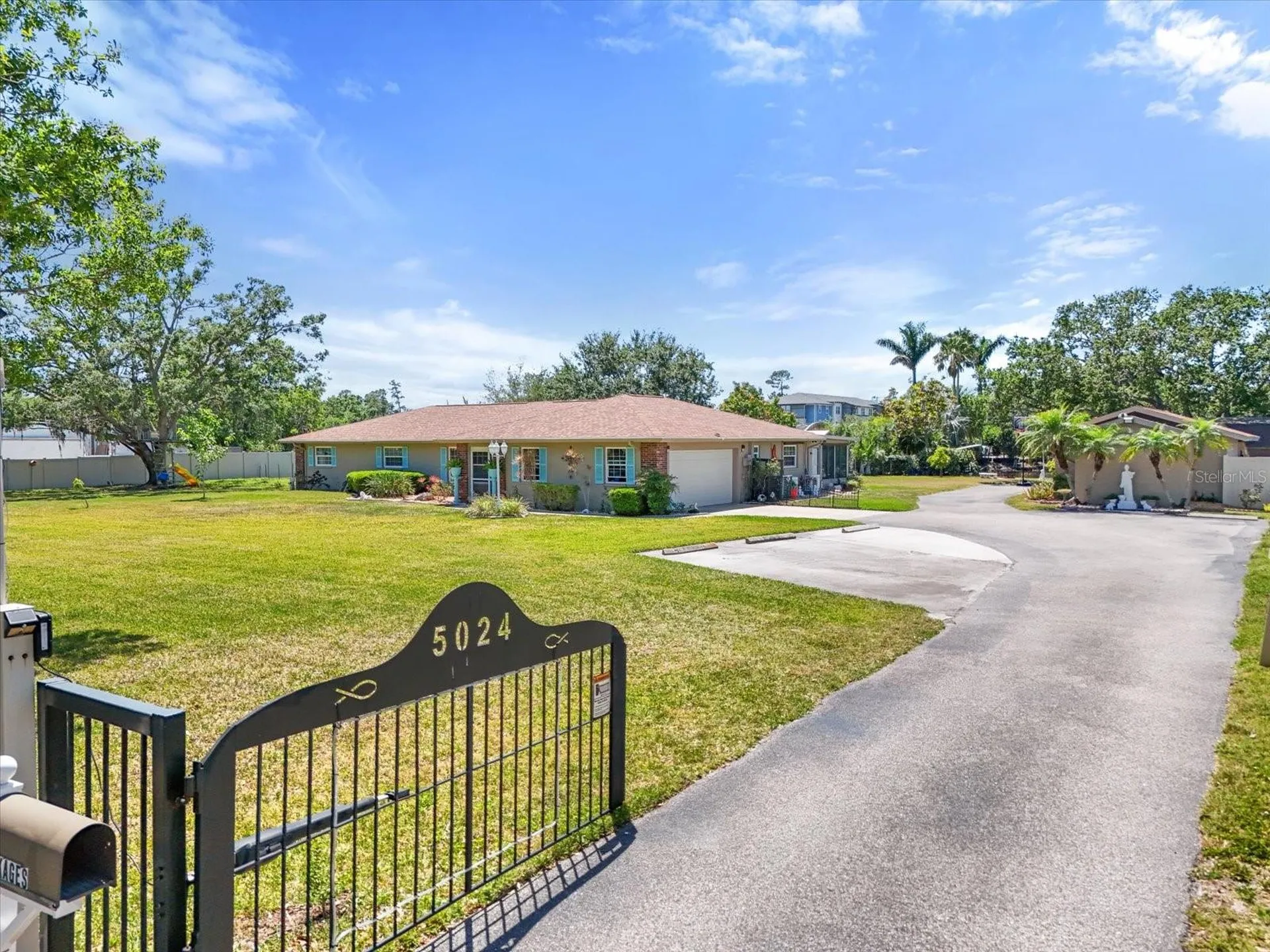 5024 37th Street E Bradenton FL 34203