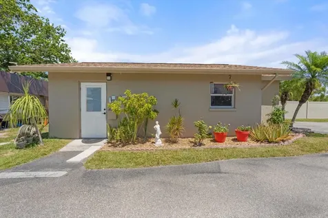 5024 37th Street E Bradenton FL 34203