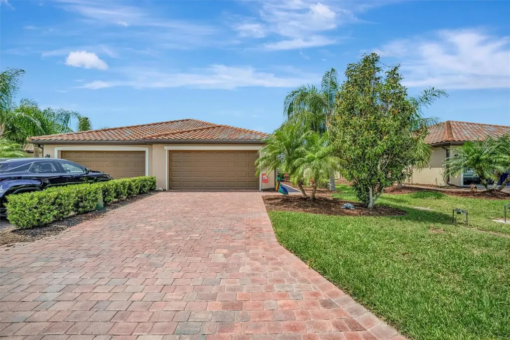 6642 Willowshire Way Bradenton FL 34212